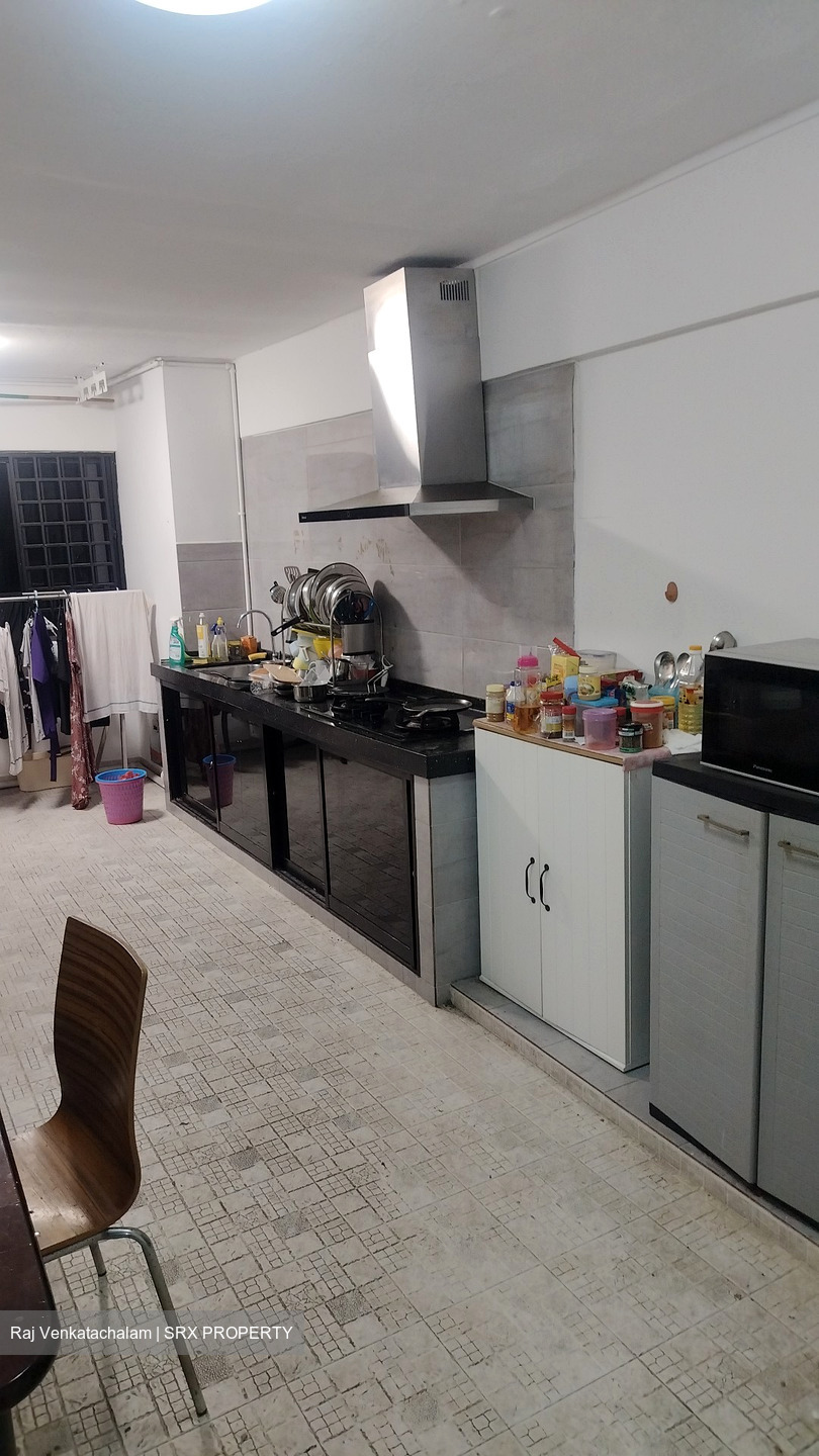 Blk 410 Commonwealth Avenue West (Clementi), HDB 4 Rooms #499867991